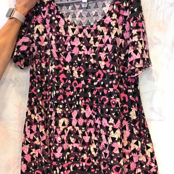 Perfect T’s - Picture 3 of 8